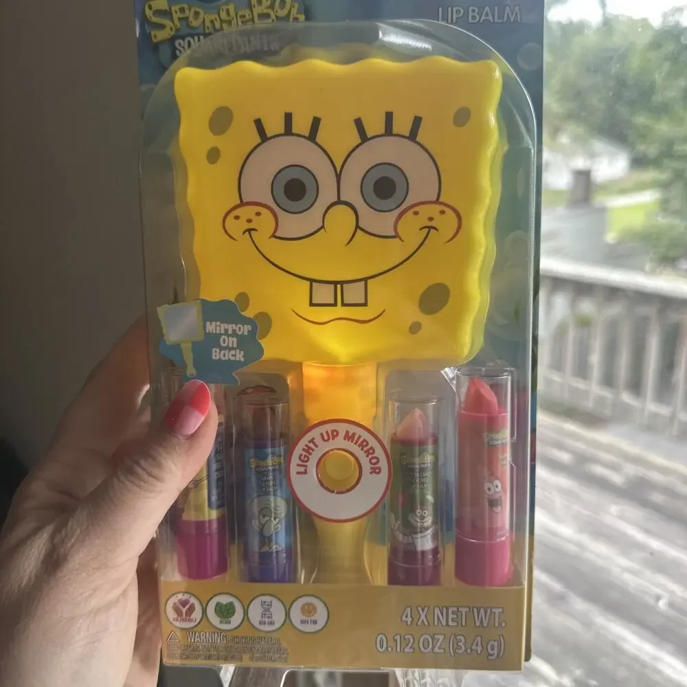Nickelodeon SpongeBob SquarePants Lip Balm And Light Up Mirror